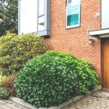 Lovely 2 Bedroom In Exclusive Development. Apartamento