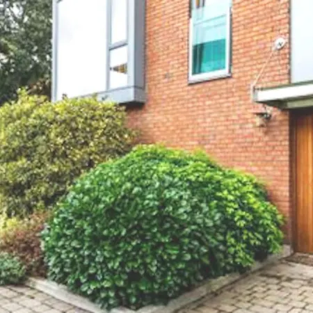 Lovely 2 Bedroom In Exclusive Development. Apartment